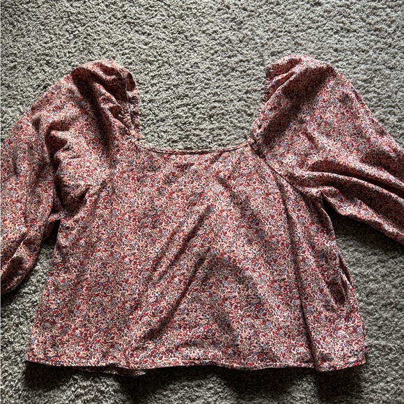 Universal Threads square neck floral shirt - Picture 2 of 4